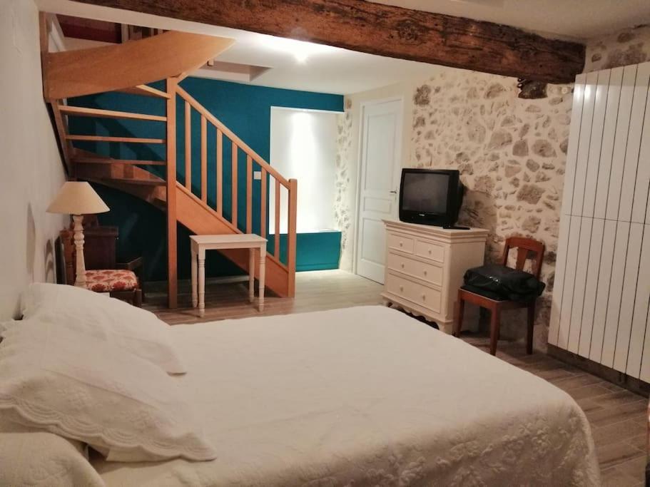 Lavardac - Maison De Village Gascogne Landes Bagian luar foto