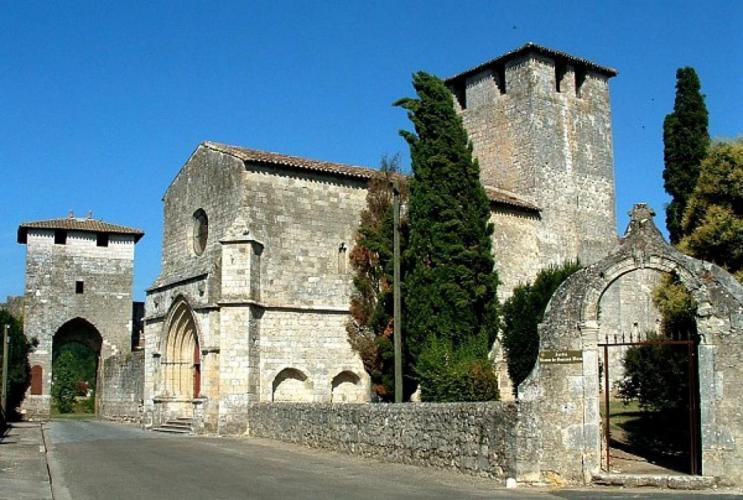 Lavardac - Maison De Village Gascogne Landes Bagian luar foto