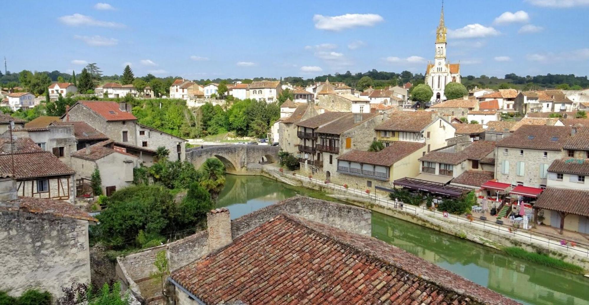 Lavardac - Maison De Village Gascogne Landes Bagian luar foto